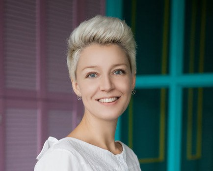 Юлия Санина, HRD сервиса Работа.ру — о перестройке рынка труда, гиперконтроле на удалёнке и жизни после изоляции