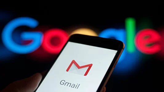 К чему привёл сбой в работе Google, что раздражает россиян в коллегах и как роботов научили мешки таскать